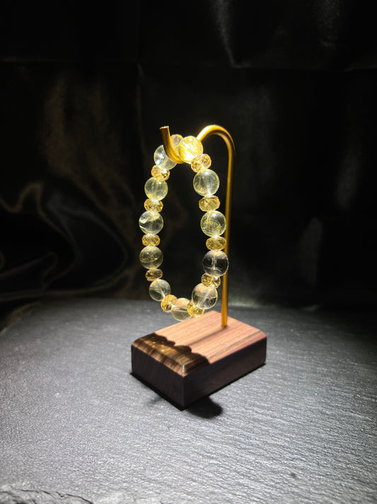 Citrine Bracelet – close-up detail of natural crystal