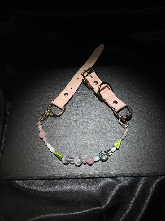 Phantom & Rose Quartz Pet Collar – close-up detail of natural crystal