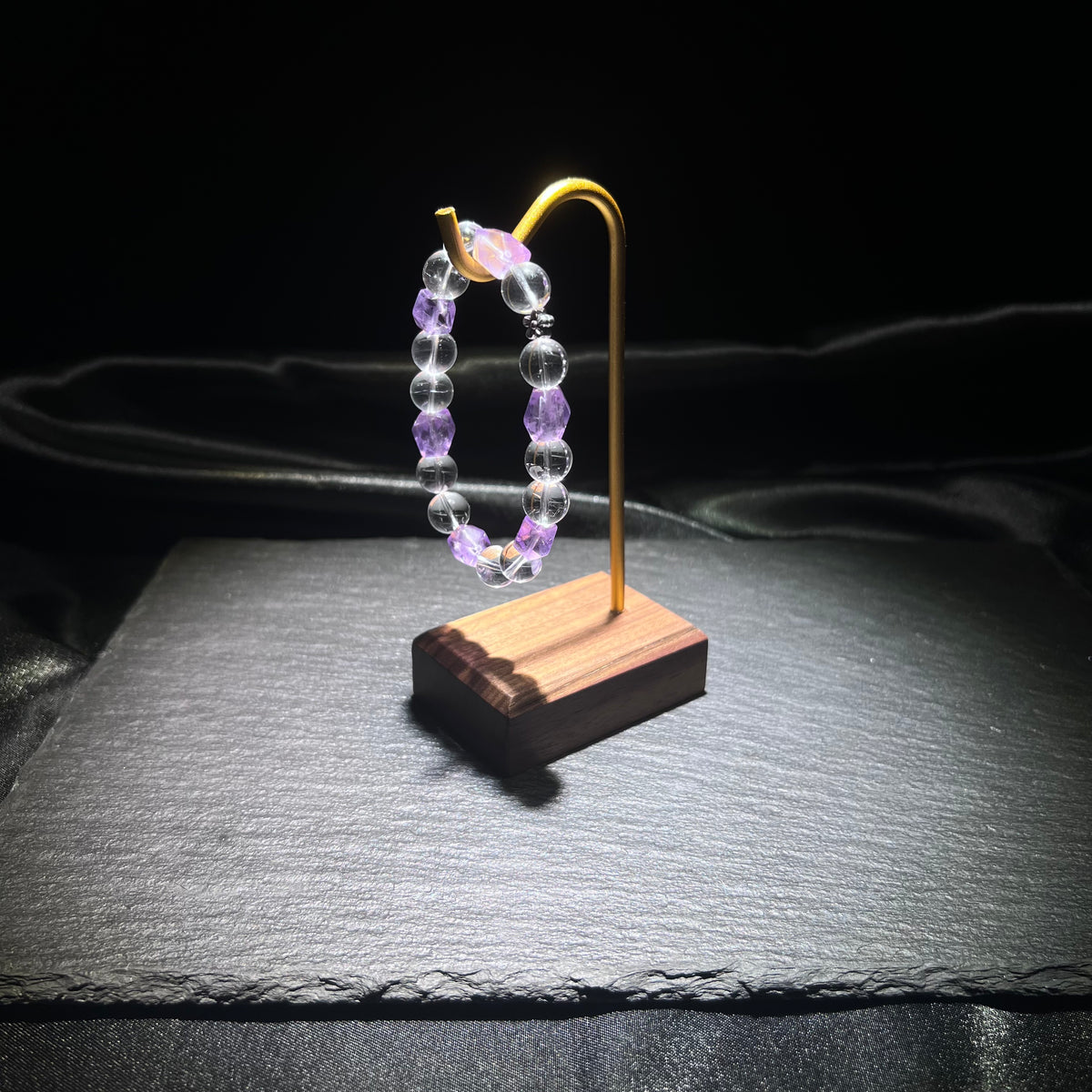 White Quartz & Amethyst Bracelet – close-up detail of natural crystal